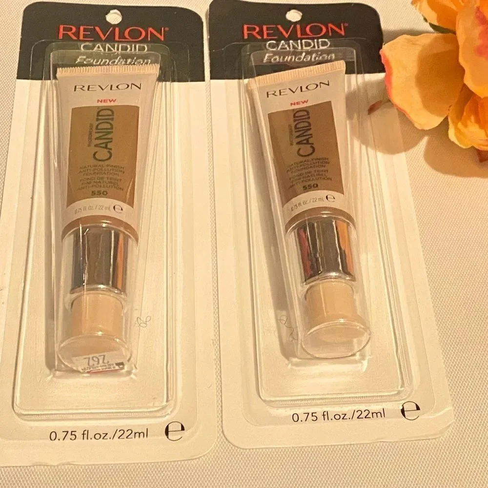 💥Revlon Candid Foundation Smooth Creamy Set of 2 comfortable lightweight 0.75FL